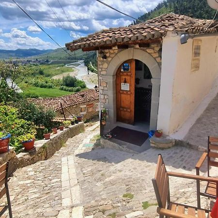Hotel Old Town Hava Baci Berat Exterior foto