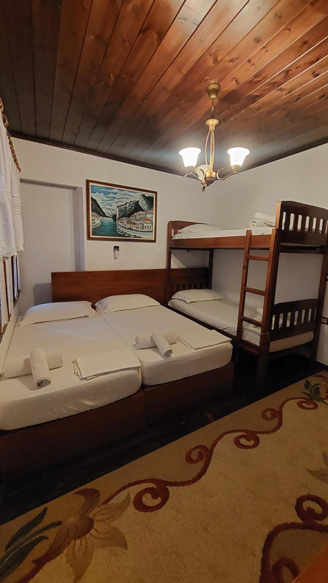 Hotel Old Town Hava Baci Berat Exterior foto