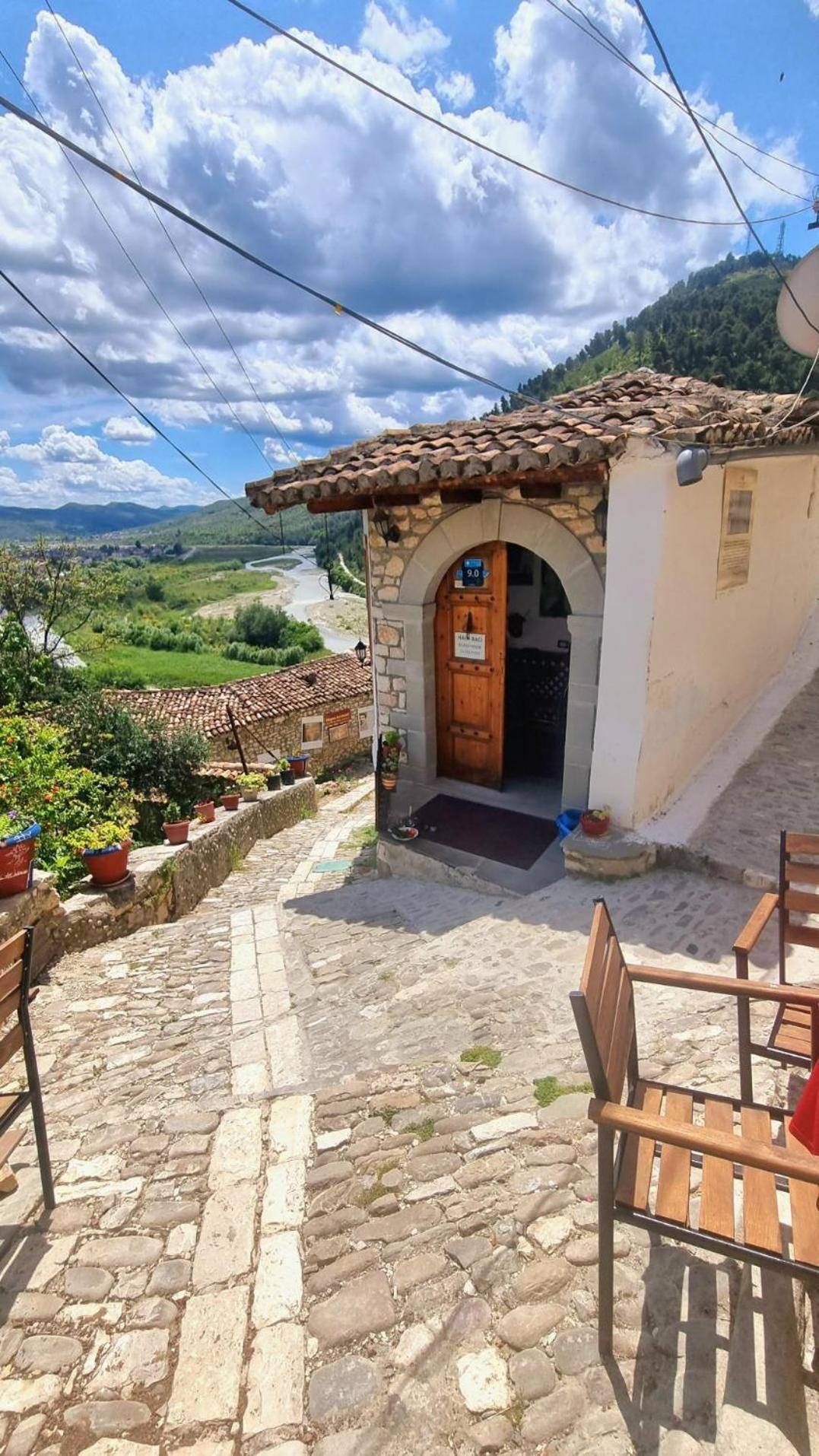 Hotel Old Town Hava Baci Berat Exterior foto